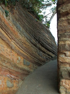 Natural atraction of treasure hunting٩(.› ‹.♡)۶