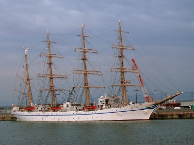 The Sail Training Ship made in Uraga(SHI Uraga). This shipbuilding company concerns to Yokosuka Irony Shipyard.