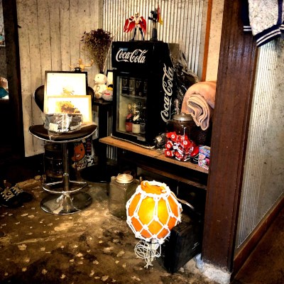 Like the beach house store. ٩(.› ‹.♡)۶