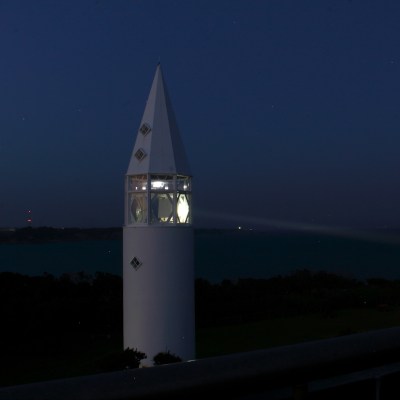 Awasaki Lighthouse٩(.› ‹.✿)۶ Renewal lights!!