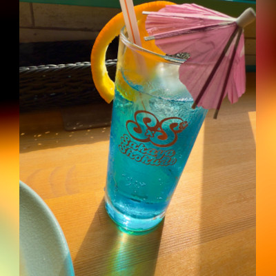 The tropical cider through sunshine, is like blue curacao in a glass ☁︎*.