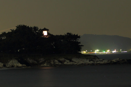 Night figure of Tomyodo Lantern with back, Kannonzaki