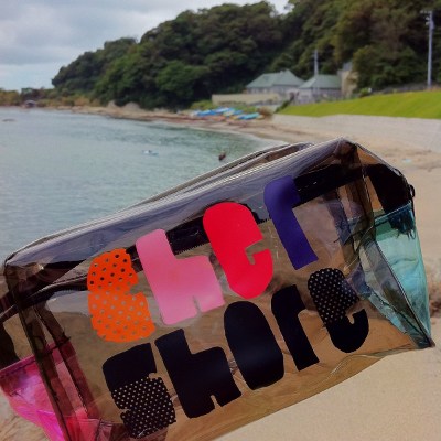 She sells sea shells since Cher Shore(⑉ ॢ• • ॢ⑉)❤︎